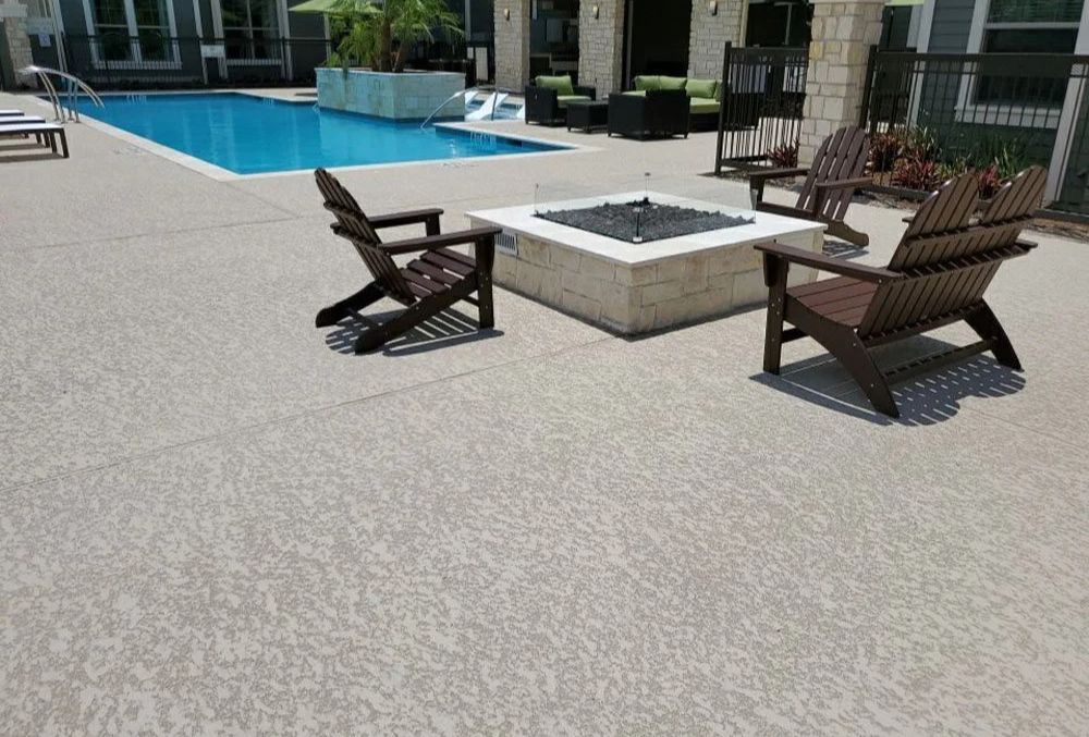 textured concrete pool deck