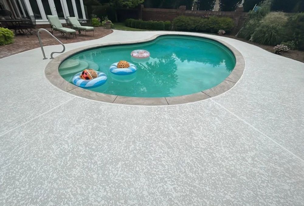 sundek classic texture pool area